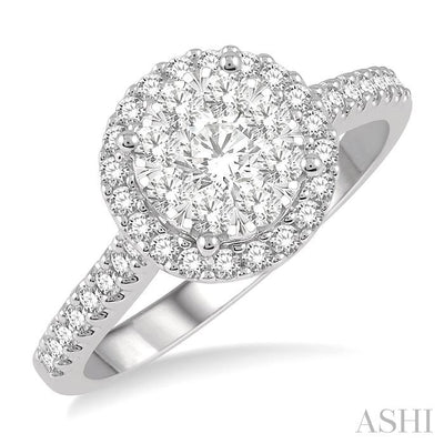 Round Shape Halo Lovebright Essential Diamond Engagement Ring