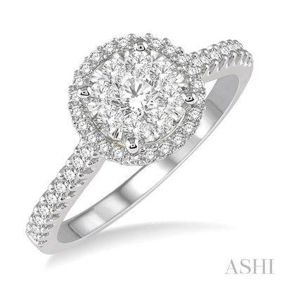 Round Shape Halo Lovebright Essential Diamond Engagement Ring