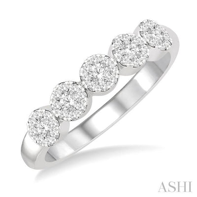 Round Shape 5 Stone Lovebright Essential Diamond Wedding Band