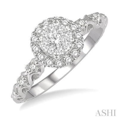 Round Shape Halo Lovebright Diamond Engagement Ring