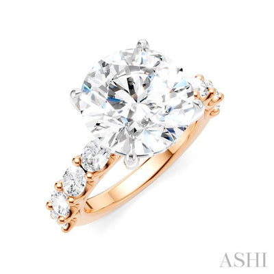 Round Shape Semi-Mount Diamond Engagement Ring