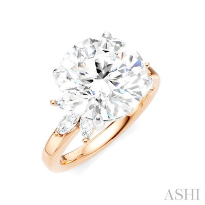 Round Shape Semi-Mount Diamond Engagement Ring
