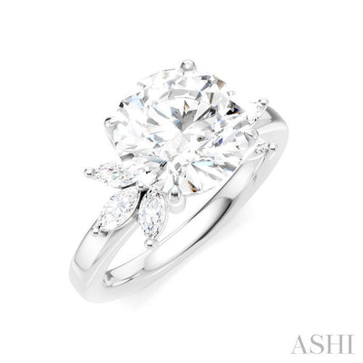 Round Shape Semi-Mount Diamond Engagement Ring