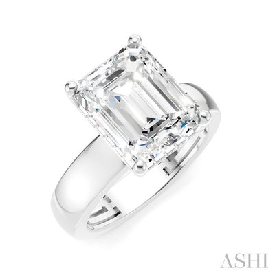 Emerald Shape Semi-Mount Diamond Engagement Ring