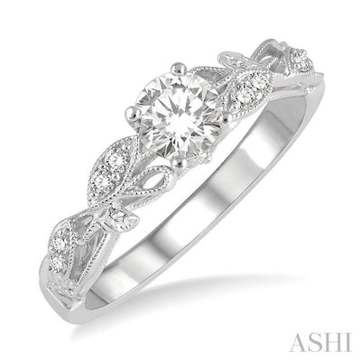 Round Shape Semi-Mount Diamond Engagement Ring