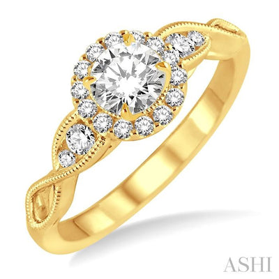 Round Shape Halo Diamond Engagement Ring