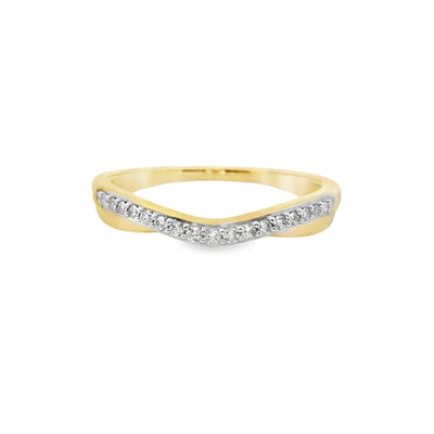 Diamond Contour Wedding Ring