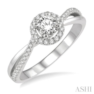 Round Shape Halo Diamond Engagement Ring
