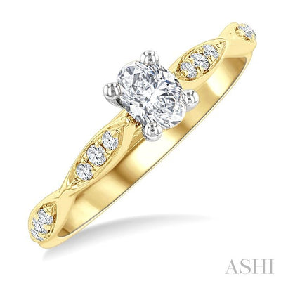 Oval Shape Semi-Mount Diamond Engagement Ring