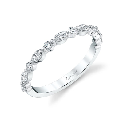 Shared Prong Diamond Wedding Ring