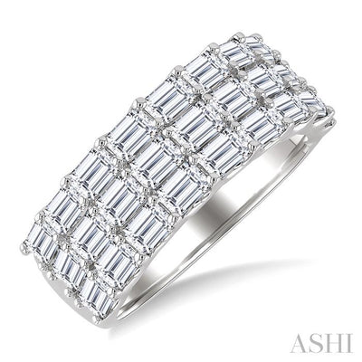 Bold Emerald Shape 3 Row Diamond Band
