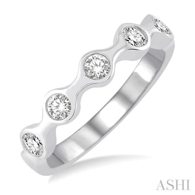 Round Shape Stackable Diamond Wedding Band