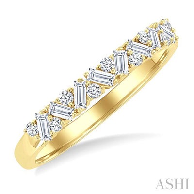 Scatter Zig-Zag Baguette Diamond Fashion Band