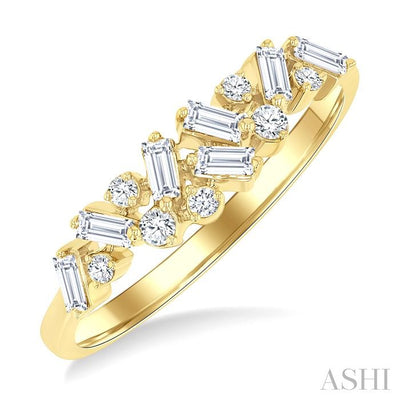 Stackable Scatter Baguette Diamond Fashion Band