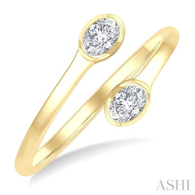 Oval Shape Bezel Coil Diamond Fashion Ring