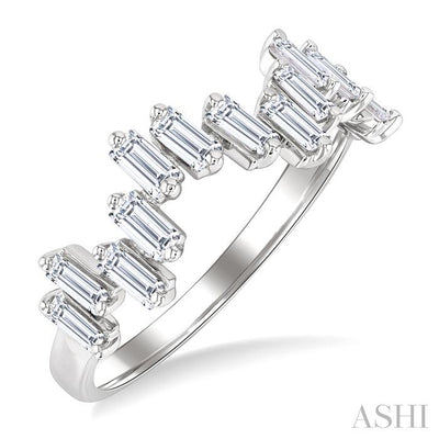 Scatter Baguette Diamond Fashion Band