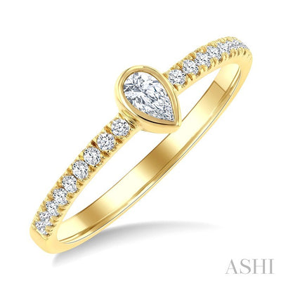 Luna Bezel Pear Shape Diamond Fashion Ring