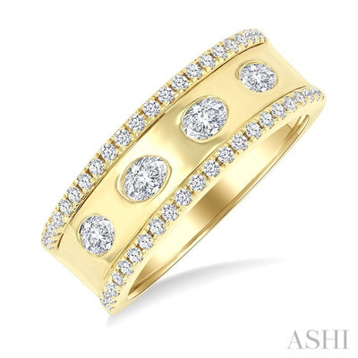 Oval Shape Diamond Fashion Band