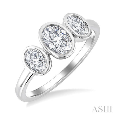 Oval Shape 3 Stone Diamond Fashion Ring