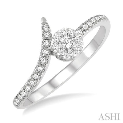 Round Shape Lovebright Diamond Fashion Ring