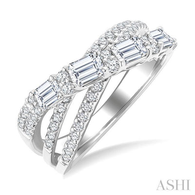 Criss Cross Diamond Fashion Ring