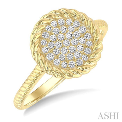 Pave-Set Round Shape Rope Diamond Fashion Ring