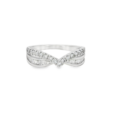 Diamond Fashion Ring