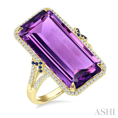 Evoque Gemstone Emerald Shape & Halo Diamond Ring