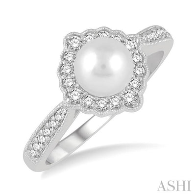Pearl & Halo Diamond Ring