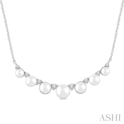 Pearl & Diamond Smile Necklace