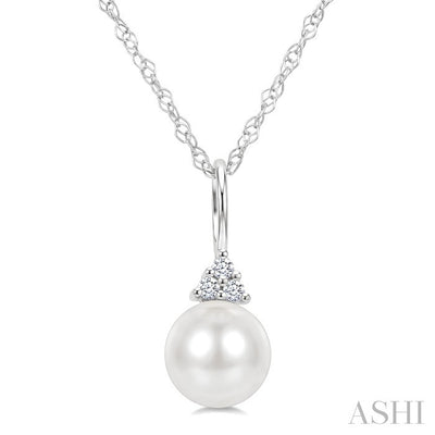 Pearl & Diamond Fashion Pendant