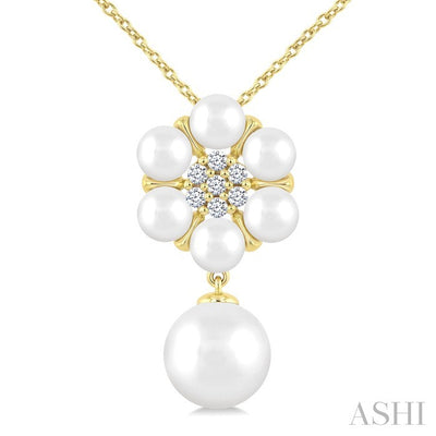 Floral Pearl & Diamond Fashion Pendant
