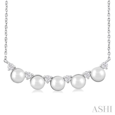 Pearl & Diamond Smile Necklace