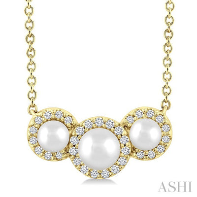 Round Shape Past Present & Future Pearl & Halo Diamond Pendant