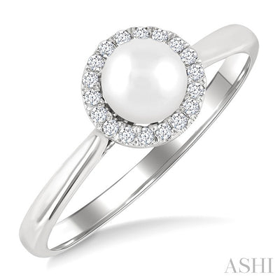 Pearl & Halo Diamond Ring