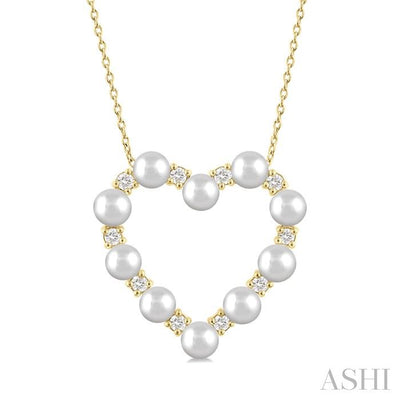 Heart Shape Pearl & Diamond Pendant