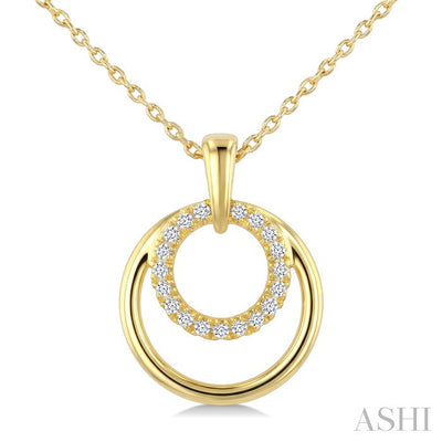 Round Shape Petite Diamond Fashion Pendant