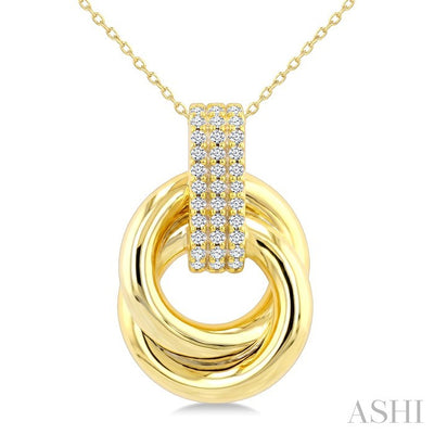 Bold Hollow Diamond Fashion Pendant