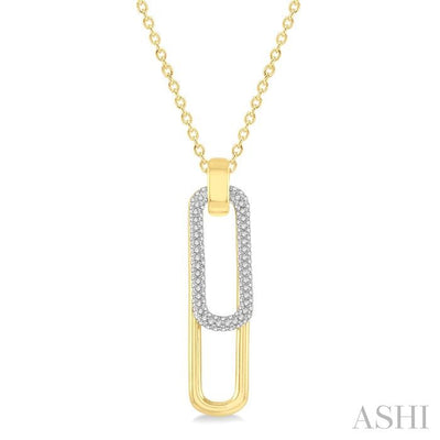 Paperclip Diamond Fashion Pendant