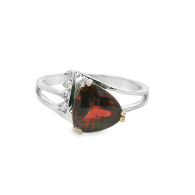 Garnet & Diamond Fashion Ring