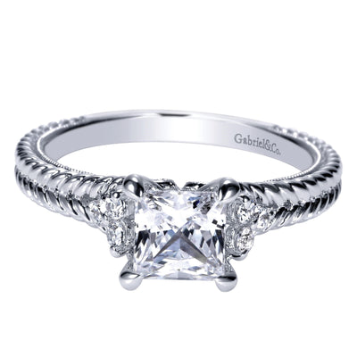 Oval Diamond Engagement Ring