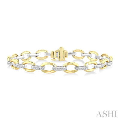 Bold Oval Shape Link Diamond Fashion Bracelet