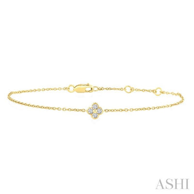 Clover Bezel Petite Diamond Fashion Chain Bracelet