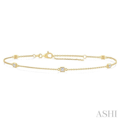 Princess Shape Diamond Station Chain Bracelet