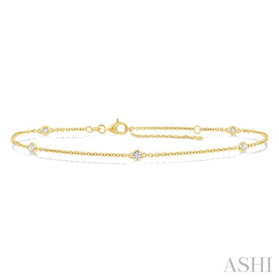 Round Shape Diamond Station Chain Bracelet