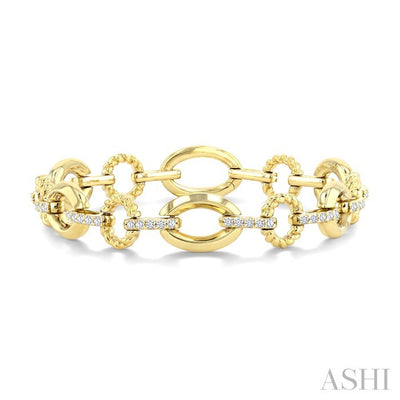 Aeris Gold Oval Link Diamond Fashion Bracelet