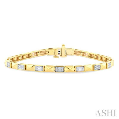 Pyramid Fusion Diamond Fashion Bracelet