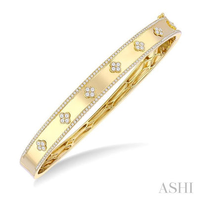 Clover Diamond Fashion Bangle