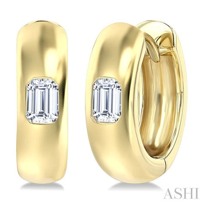 Emerald Shape Bezel Set Diamond Huggie Fashion Earrings