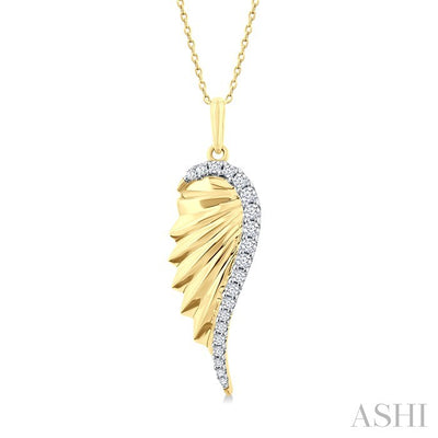 Angel Wings Fluted Diamond Fashion Pendant